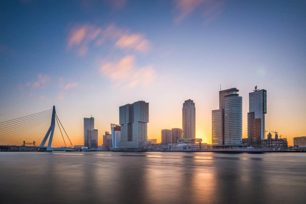 aankoopmakelaars Rotterdam, Rotterdam makelaar, skyline van Rotterdam, Rotterdam